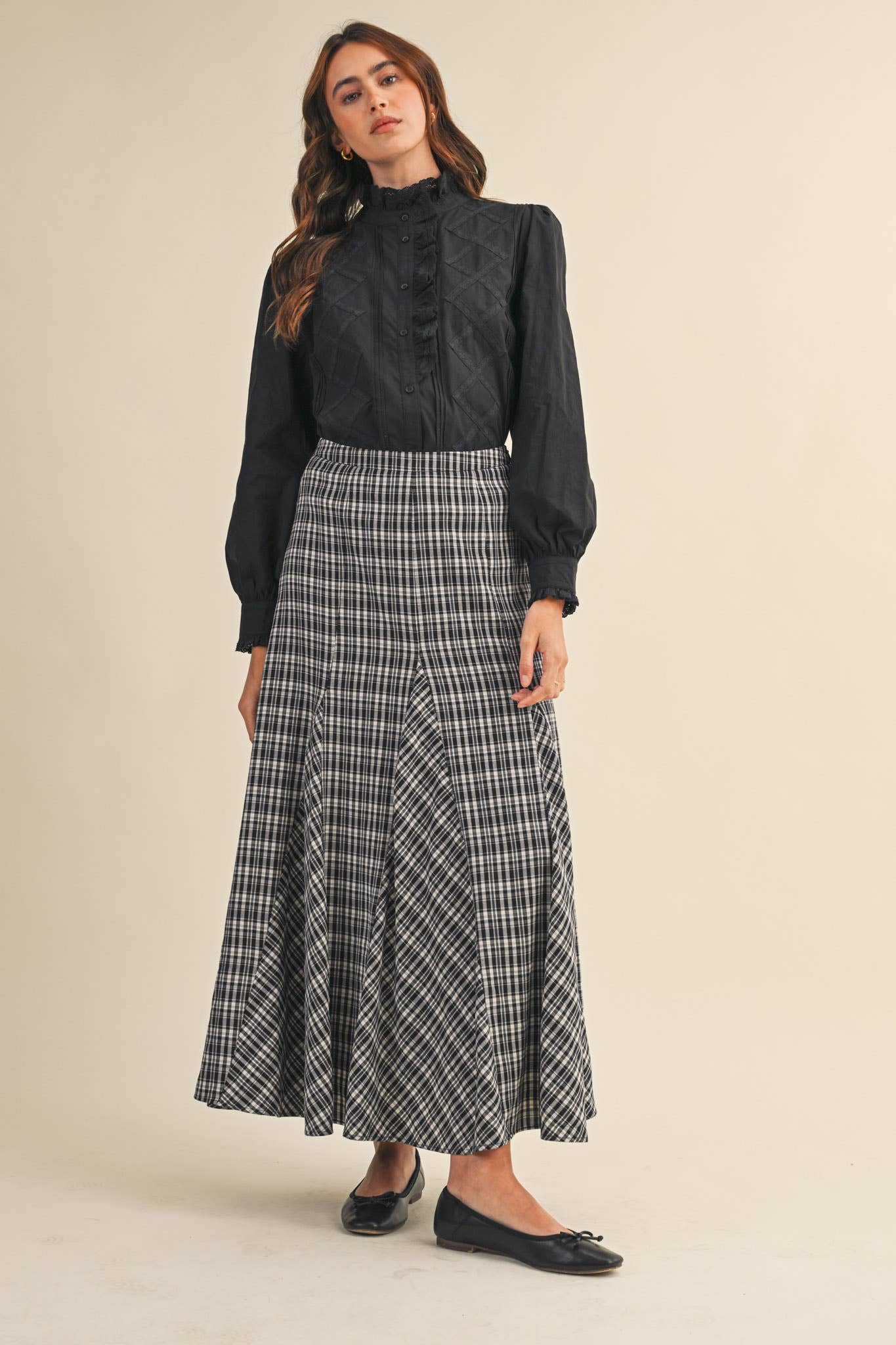 &MERCI - RUFFLED LACE TRIM BUTTON DOWN TOP MTP4210 - LaRella