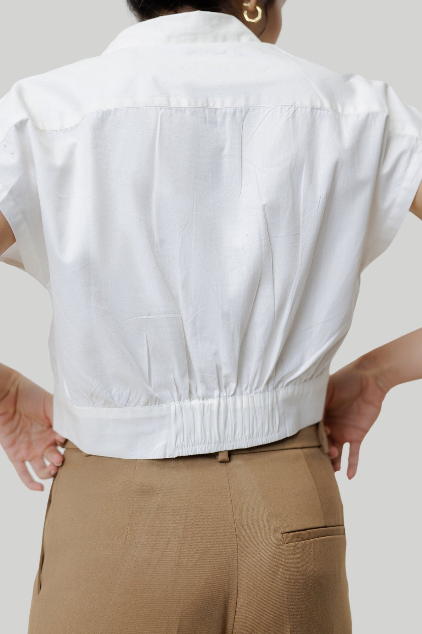 Oversized Crop Shirt in Off - white - LaRella