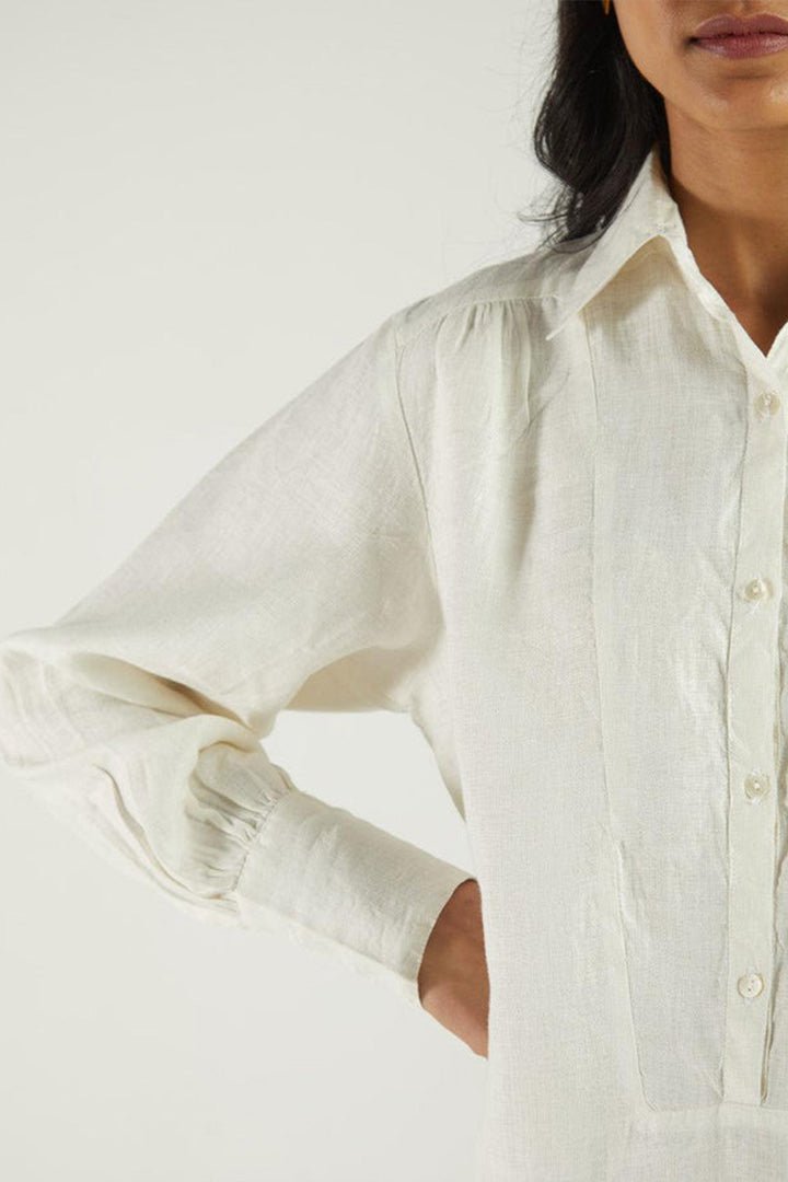Summer Shirt in Off - white - LaRella