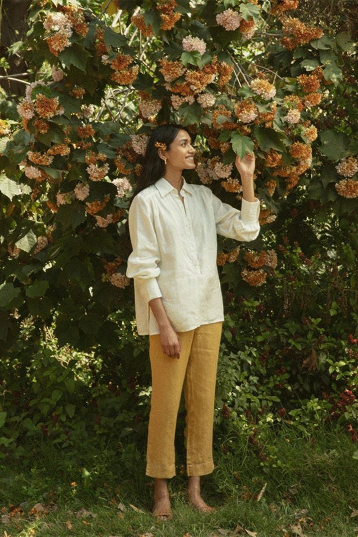 Summer Shirt in Off - white - LaRella