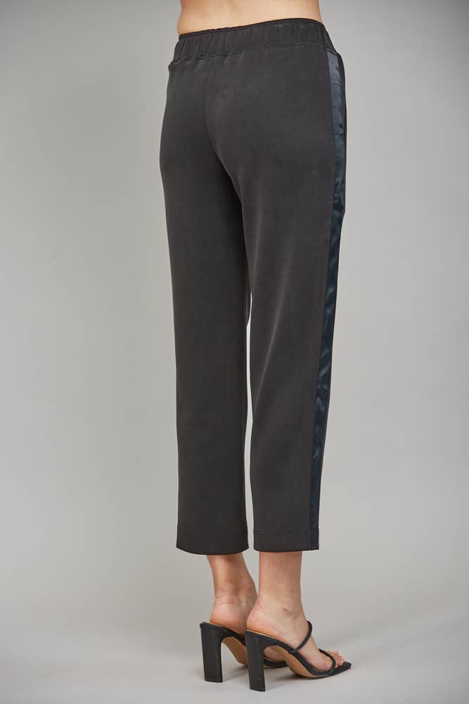 CONTRAST SATIN TRIM DETAIL LOUNGE PANTS - LaRella