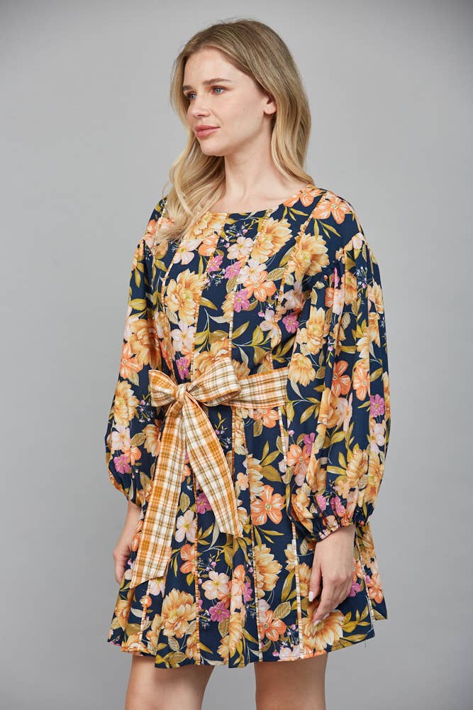 CONTRASTING PLAID DETAIL ROUND NECKLINE DRESS - LaRella