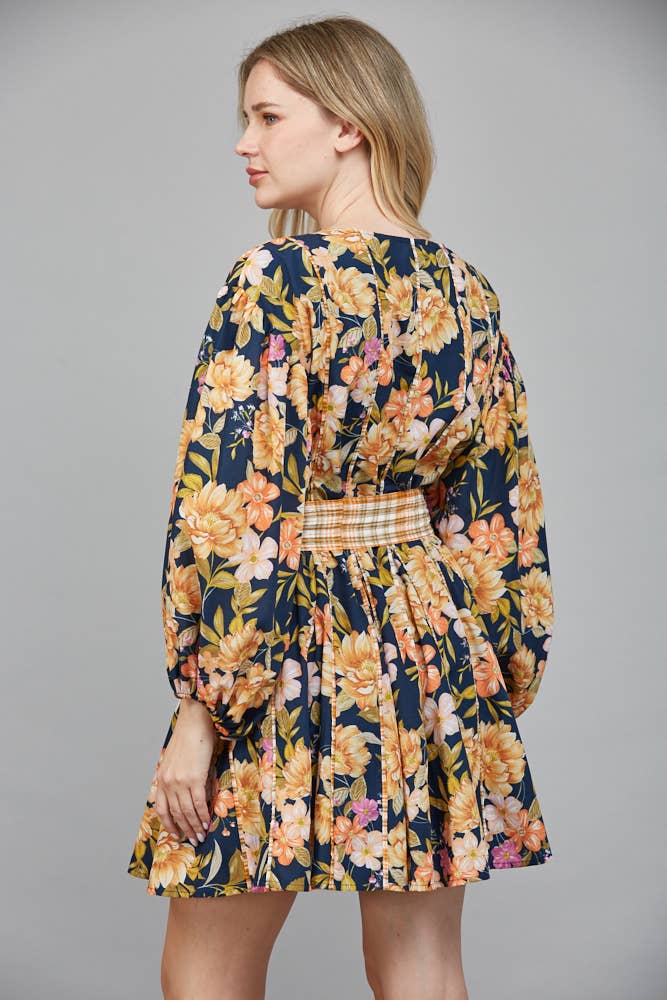 CONTRASTING PLAID DETAIL ROUND NECKLINE DRESS - LaRella