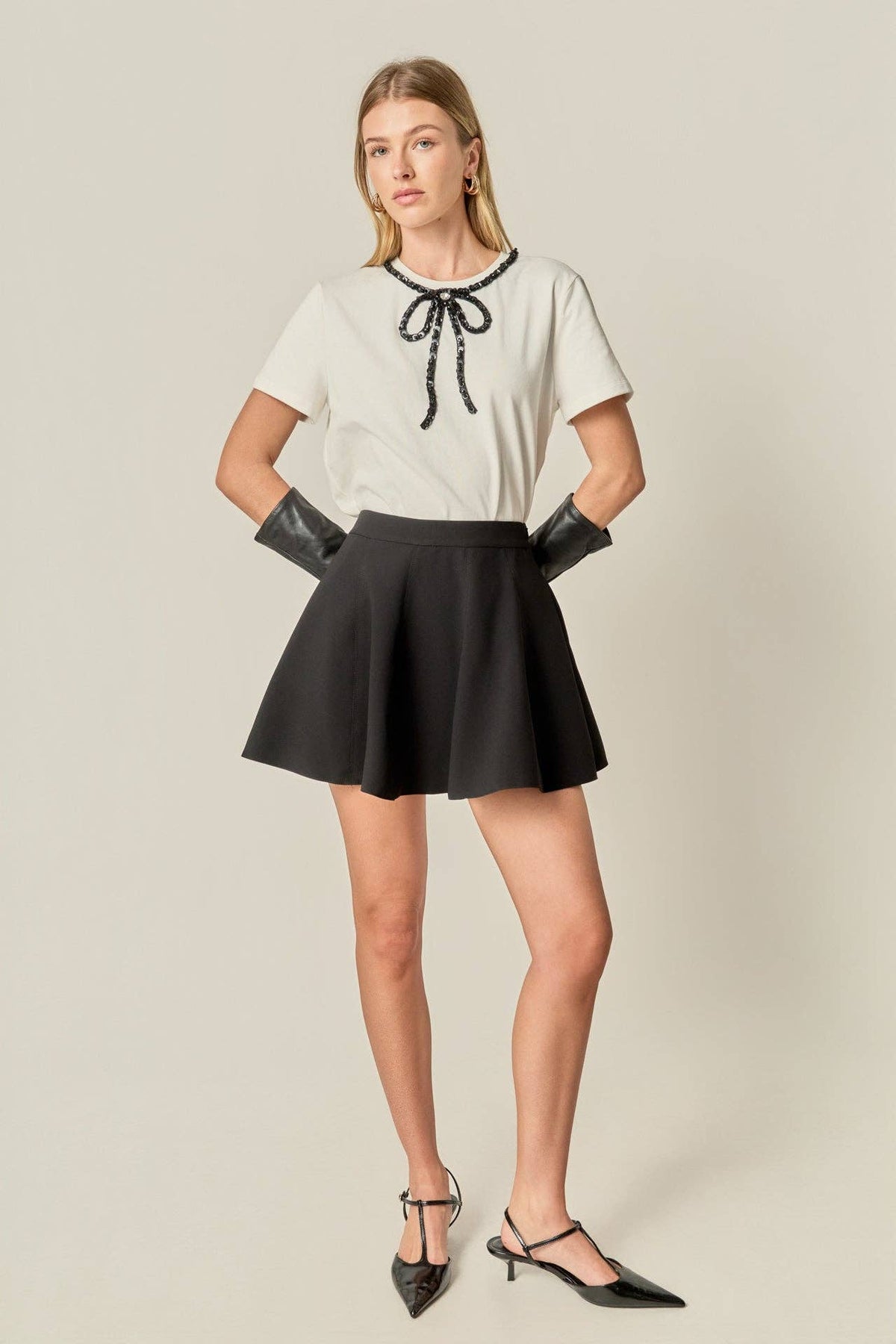 English Factory - Beaded Bow T-Shirt - La Rella