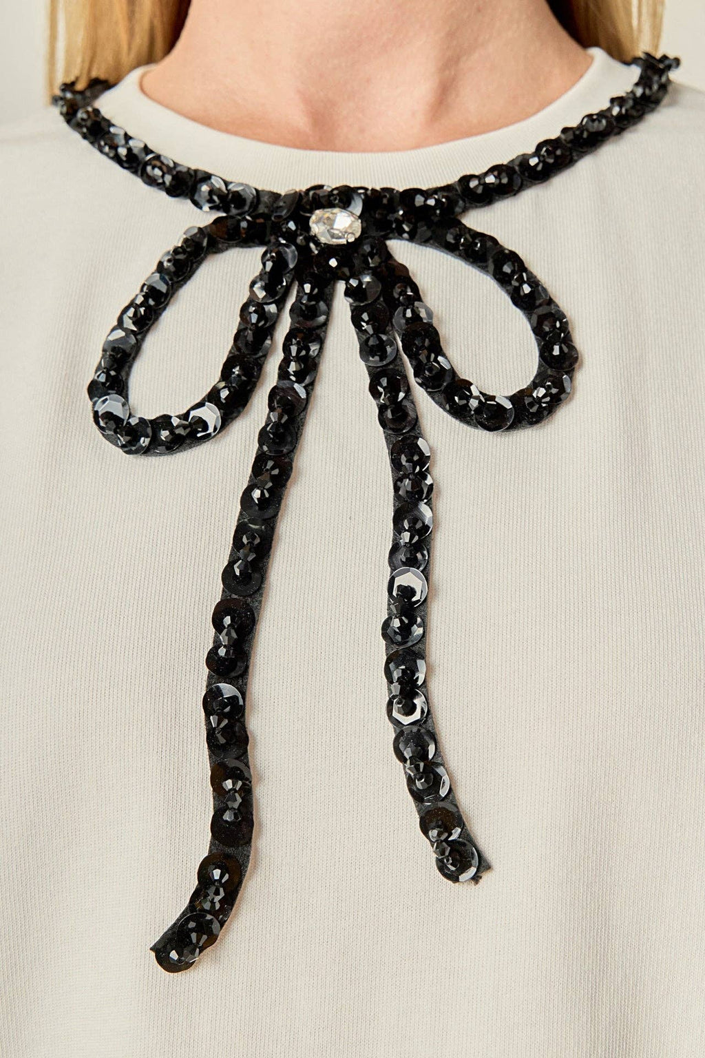 English Factory - Beaded Bow T-Shirt - La Rella