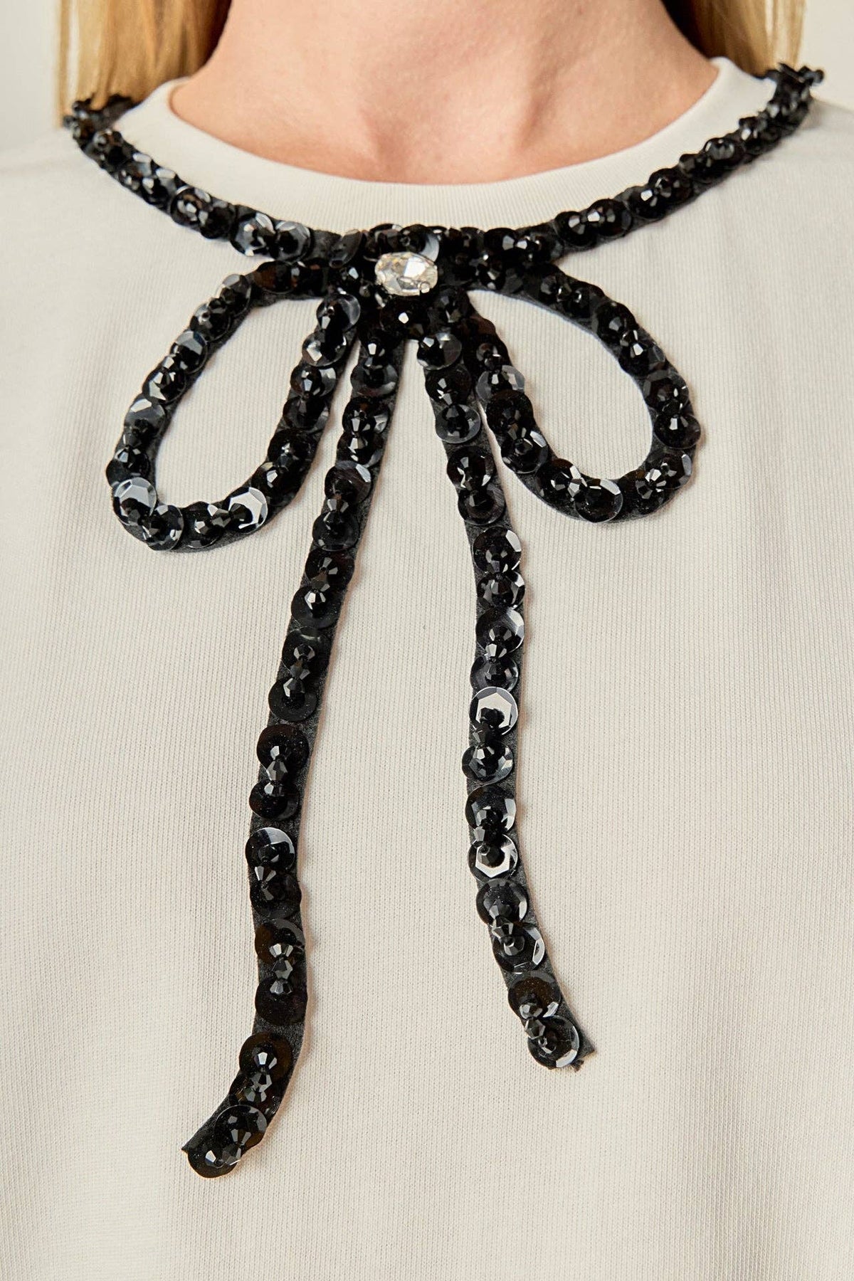 English Factory - Beaded Bow T-Shirt - La Rella