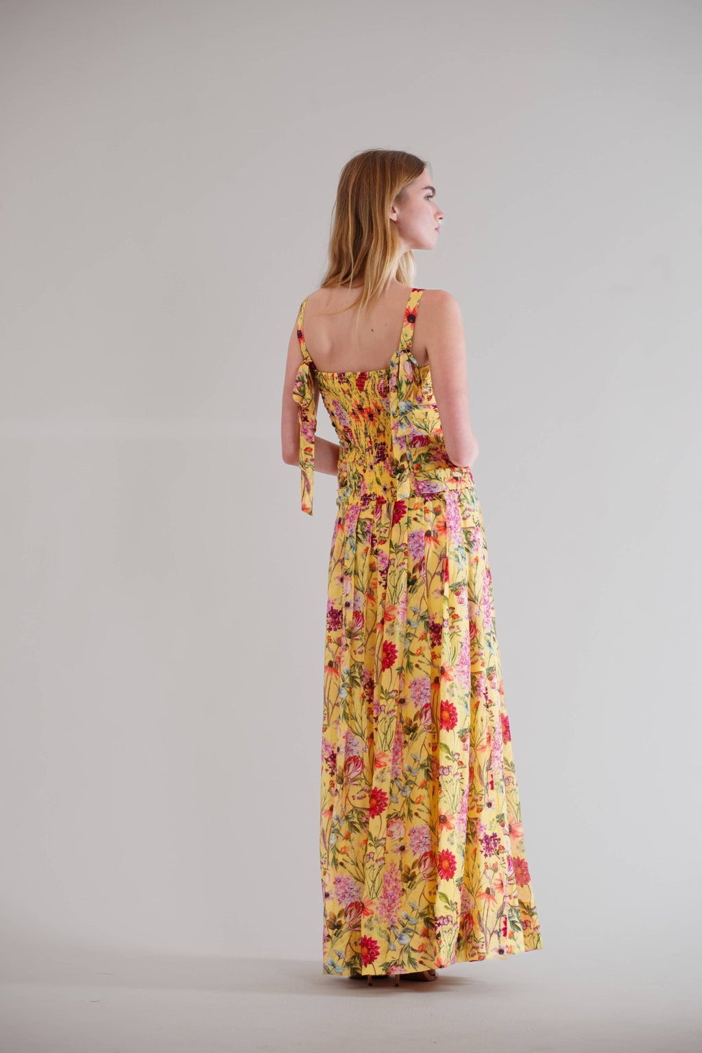 Julia Jordan - SLVLESS LONG DRESS W PLATED DETAILS - La Rella