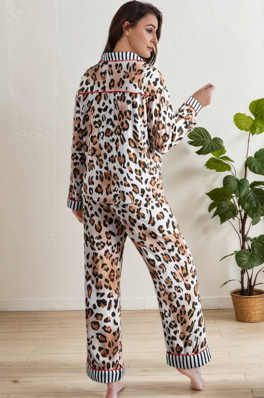Leopard Print Striped Edge Shirt and Pants christmPajama Set - LaRella