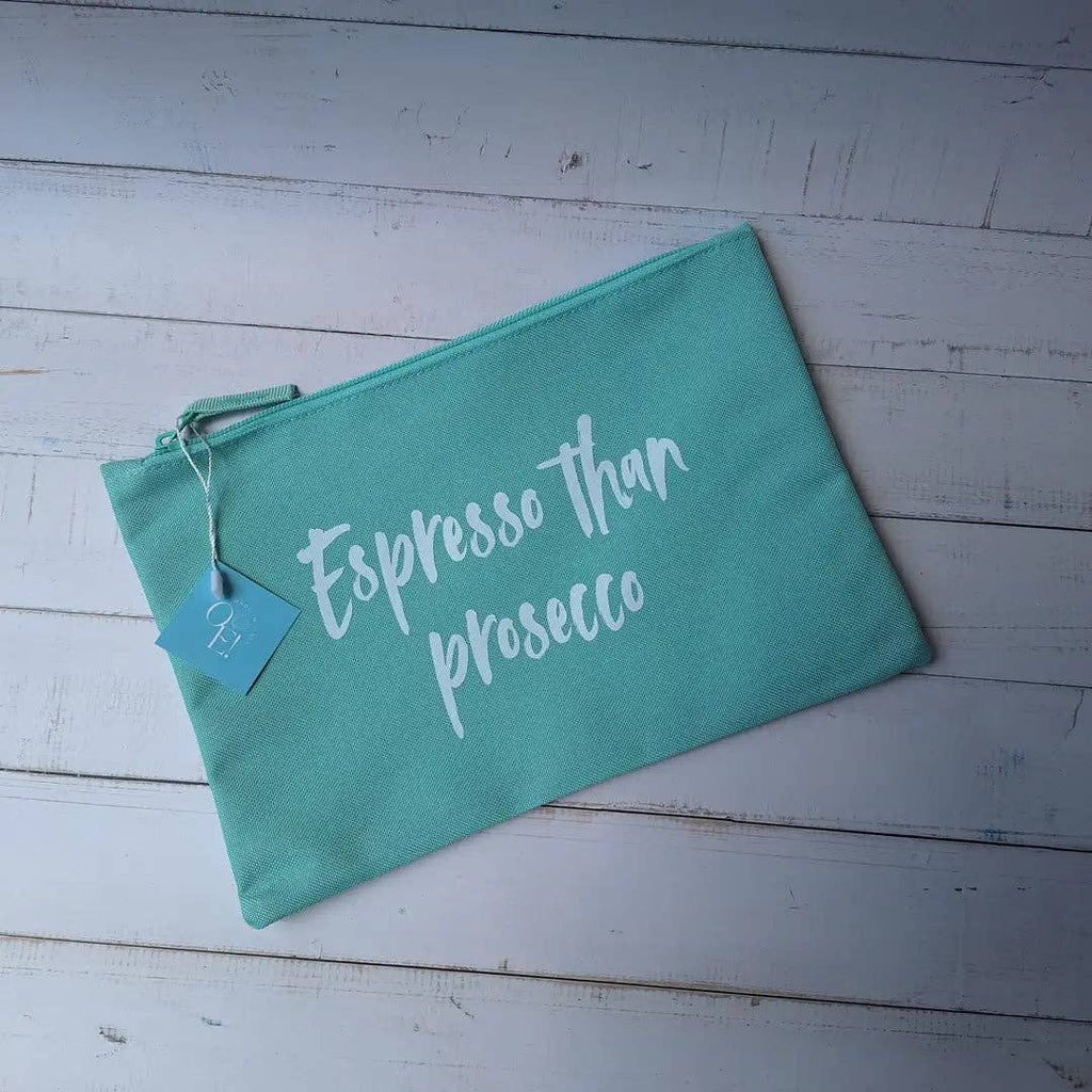 OE! - Espresso rather than prosecco, the aqua-green clutch - La Rella