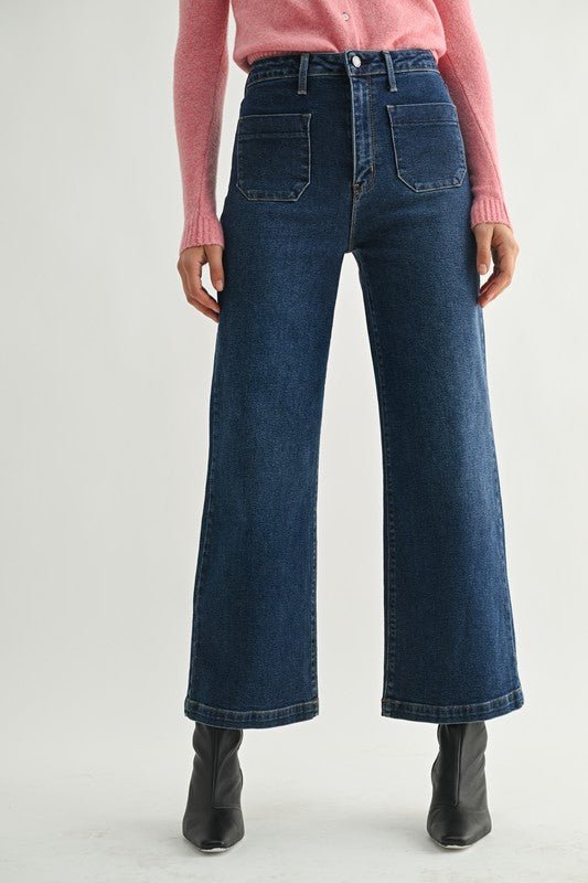 Patch Pocket Wide Leg Jeans - LaRella