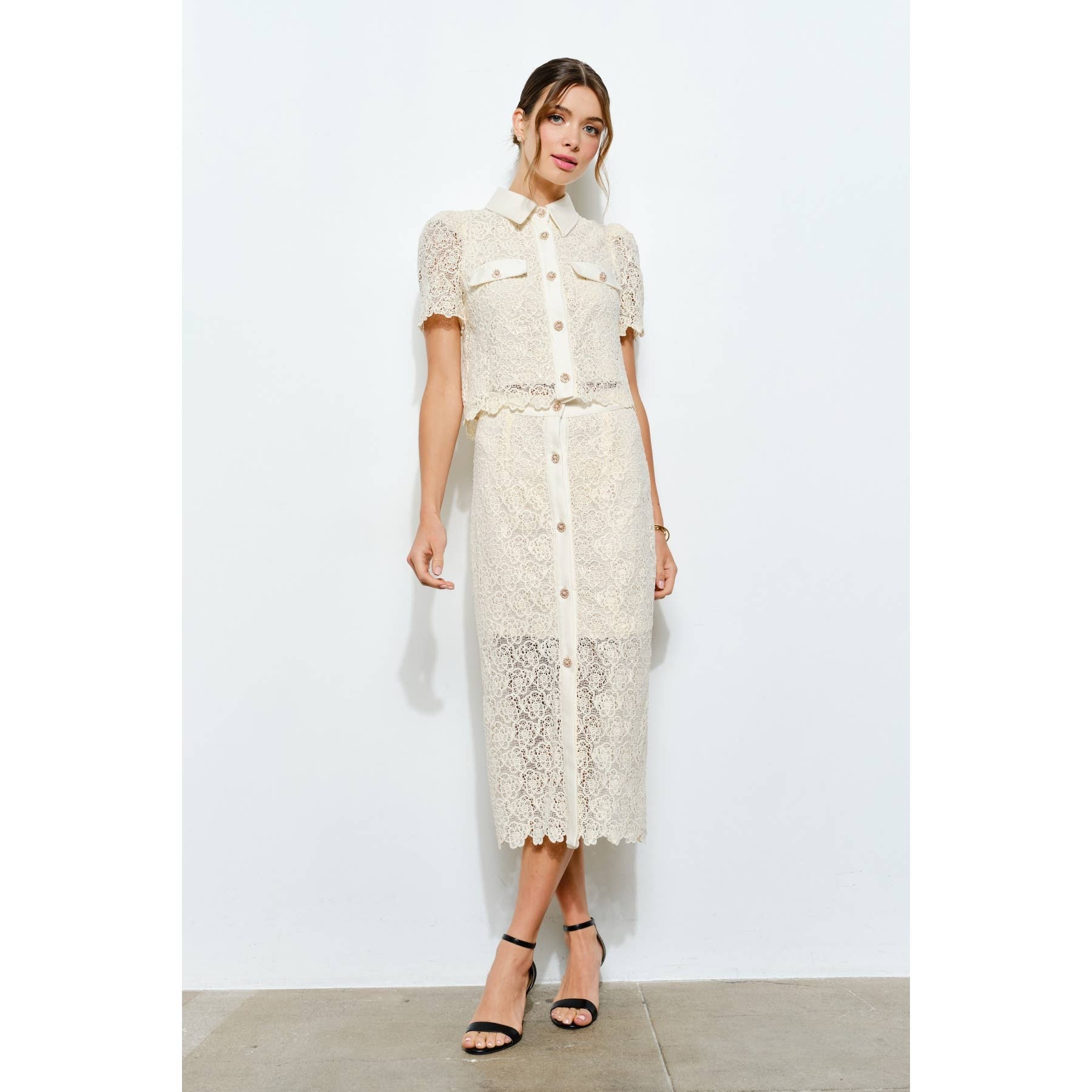 Puff Short Sleeve Pearl Button Lace Shirt - LaRella