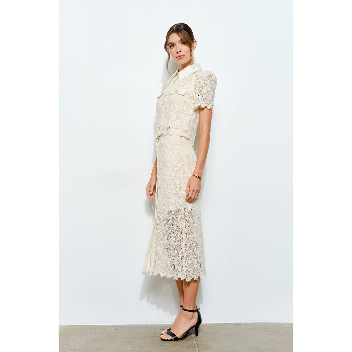 Puff Short Sleeve Pearl Button Lace Shirt - LaRella