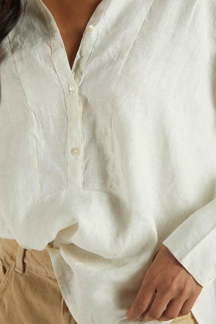 Summer Shirt in Off - white - LaRella